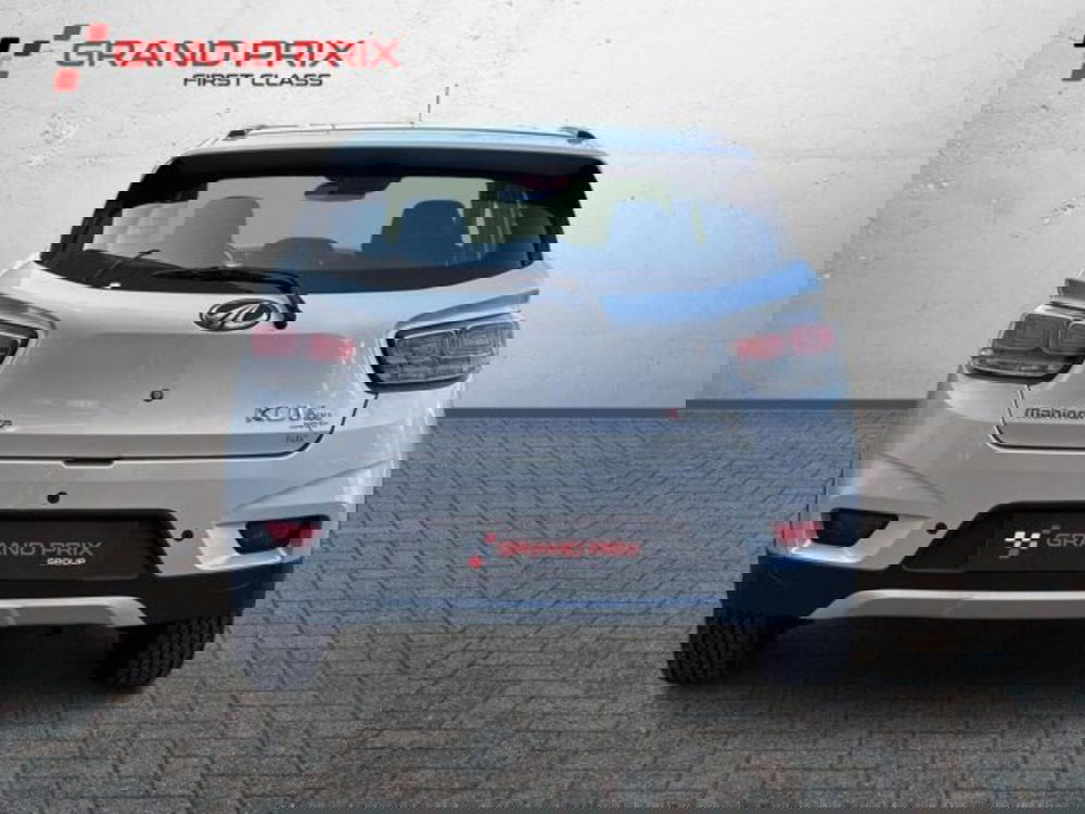 Mahindra KUV100 usata a Bologna (8)