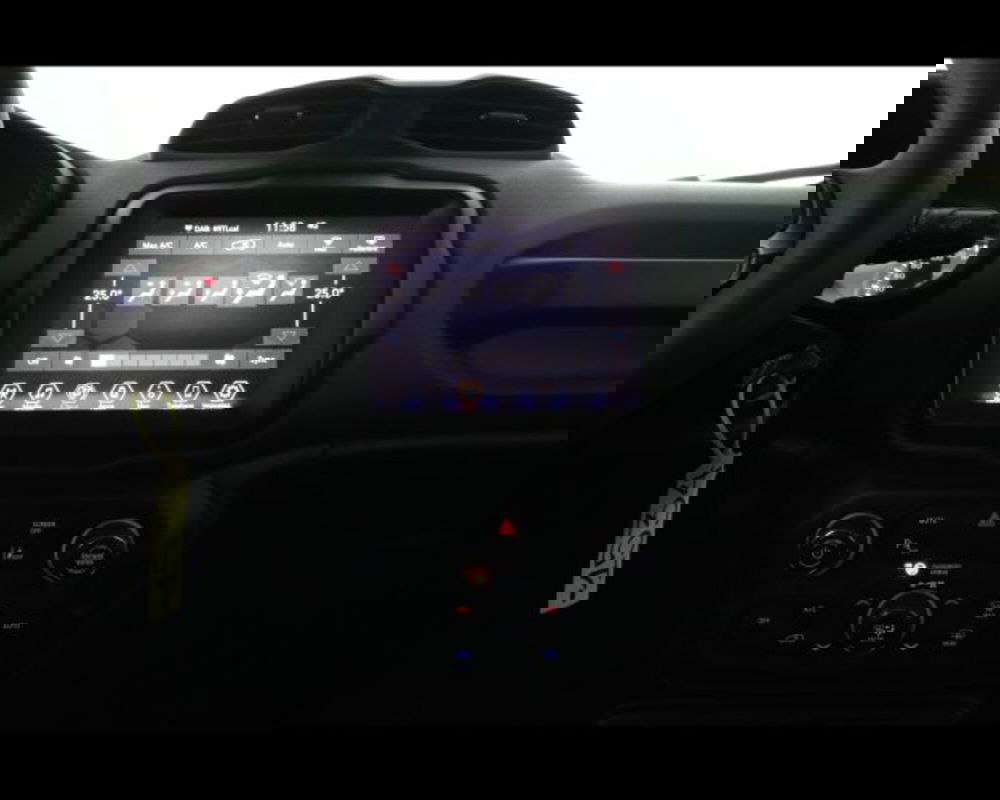 Jeep Renegade usata a Bologna (17)