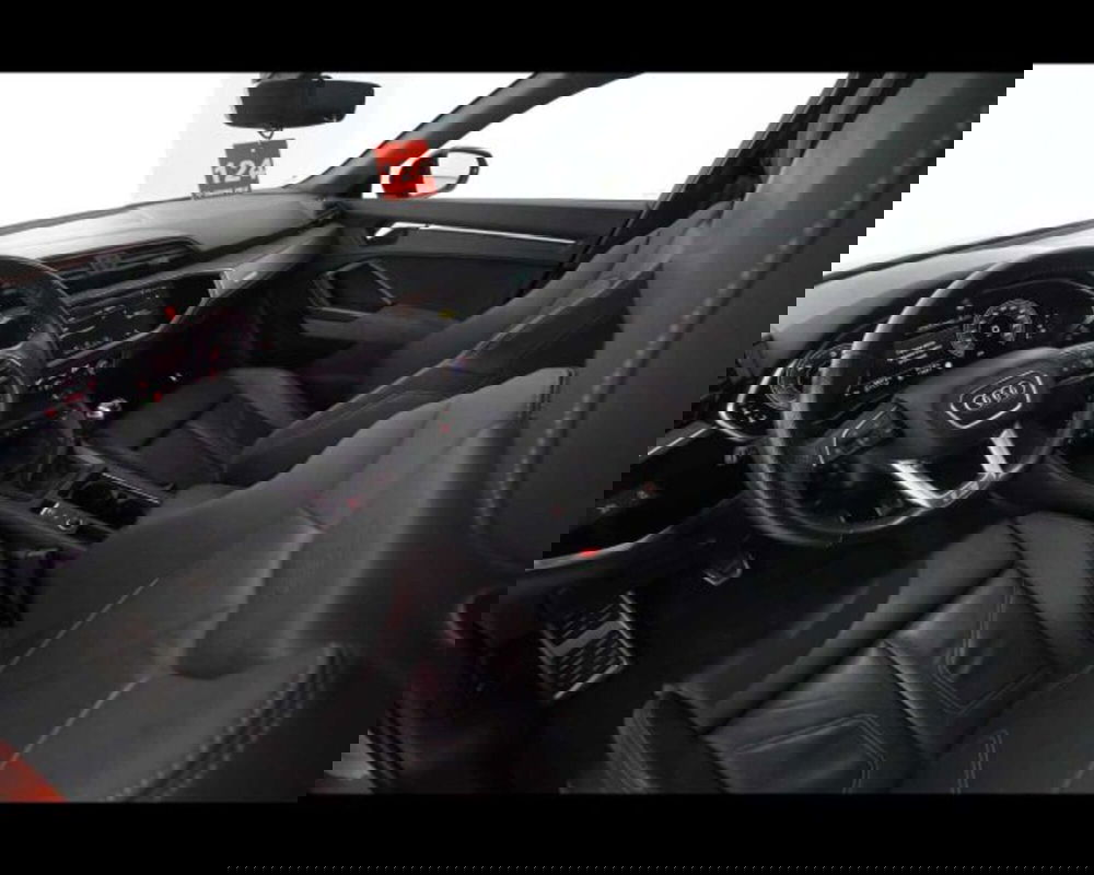 Audi Q3 Sportback usata a Bologna (9)