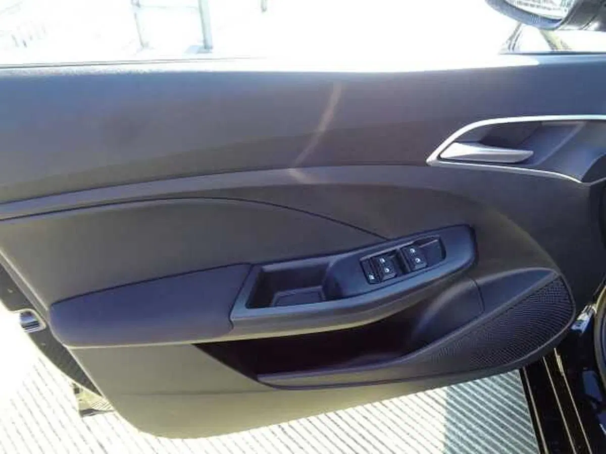 Mg MG3 nuova a Treviso (7)