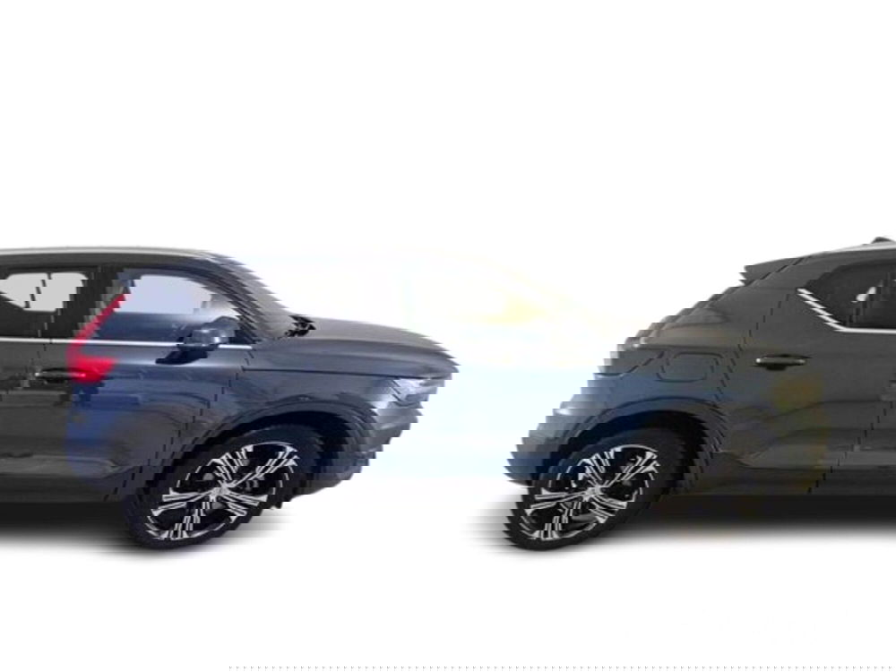 Volvo XC40 usata a Bari (4)