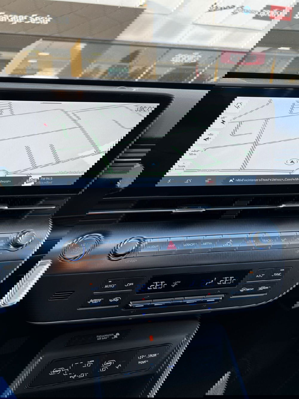 Hyundai Kona usata a Vercelli (13)