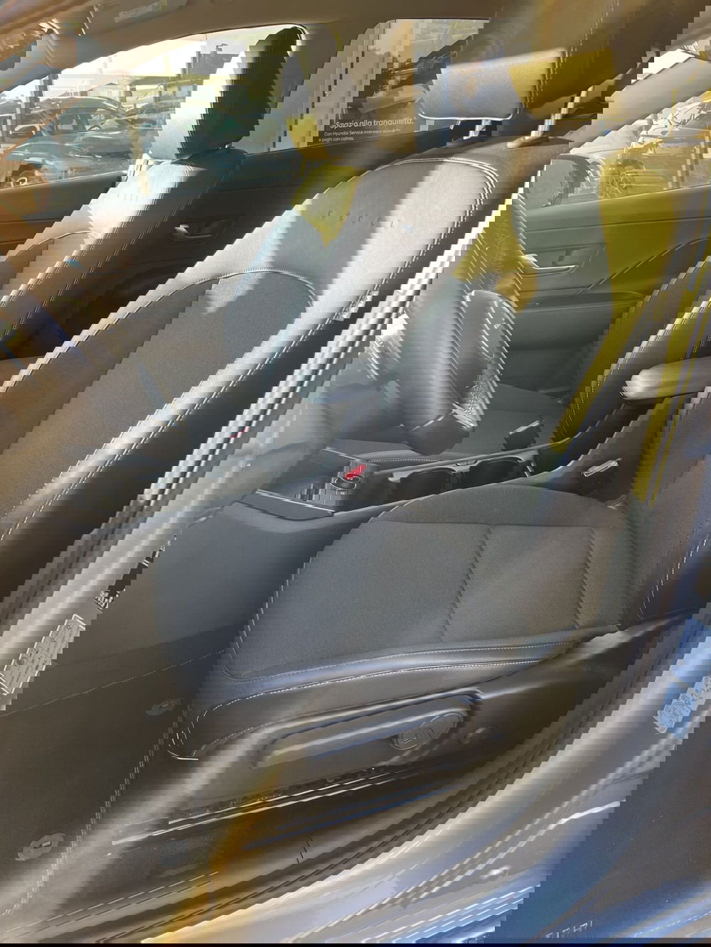 Hyundai Kona usata a Vercelli (8)