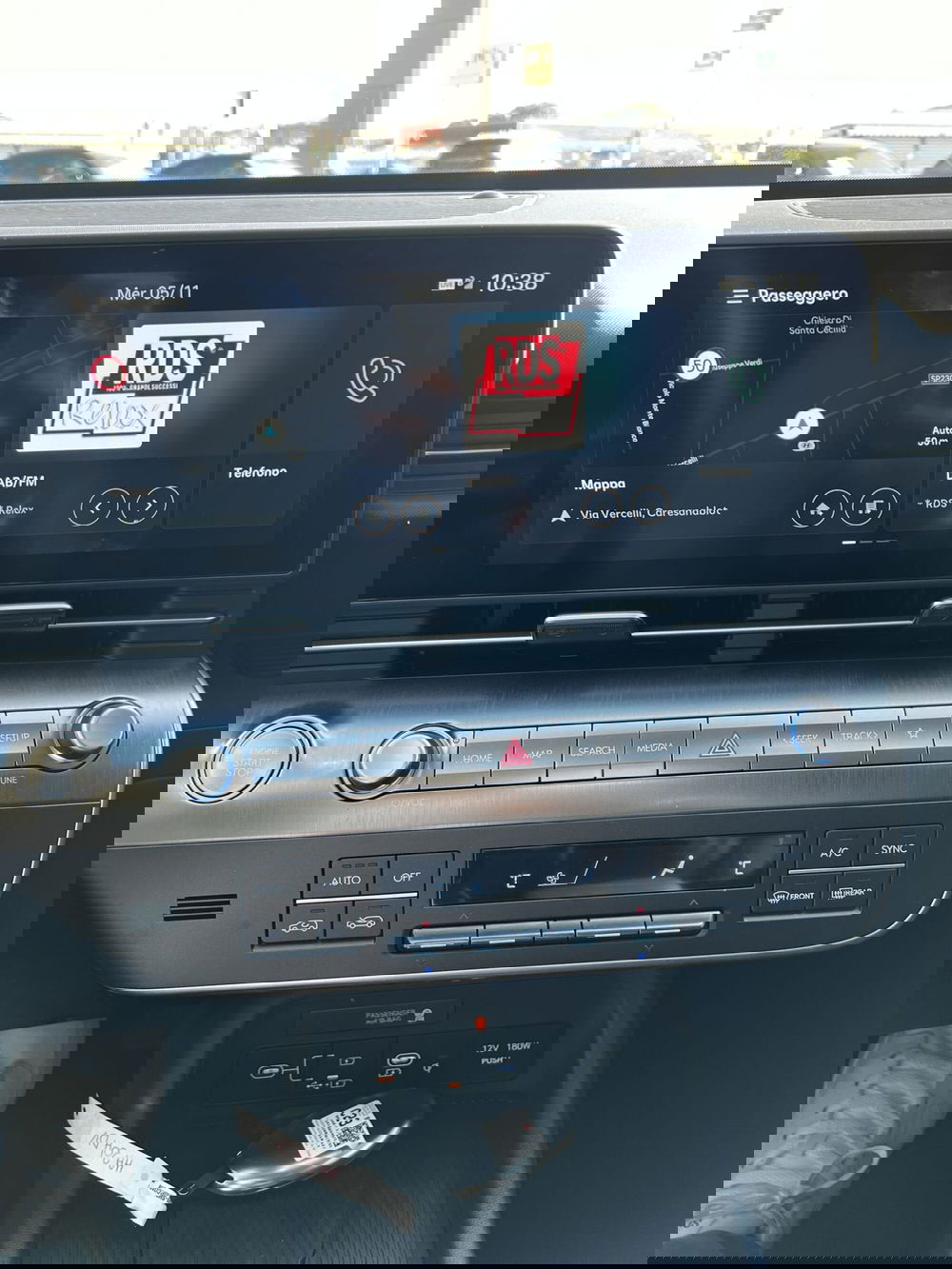 Hyundai Kona nuova a Vercelli (11)