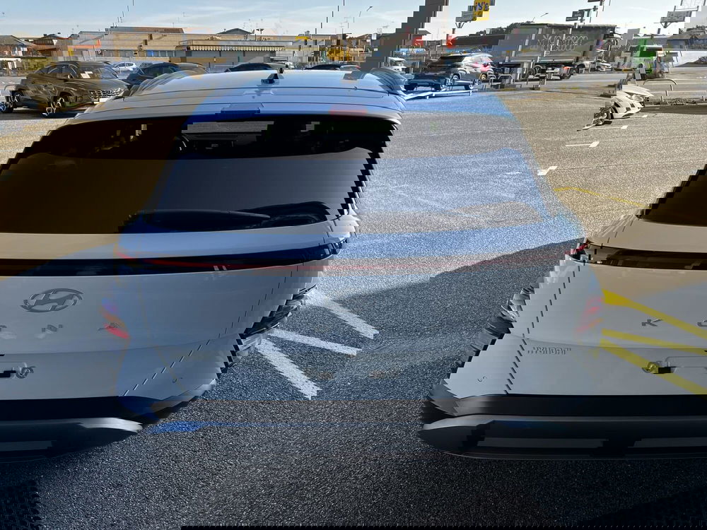 Hyundai Kona nuova a Vercelli (4)