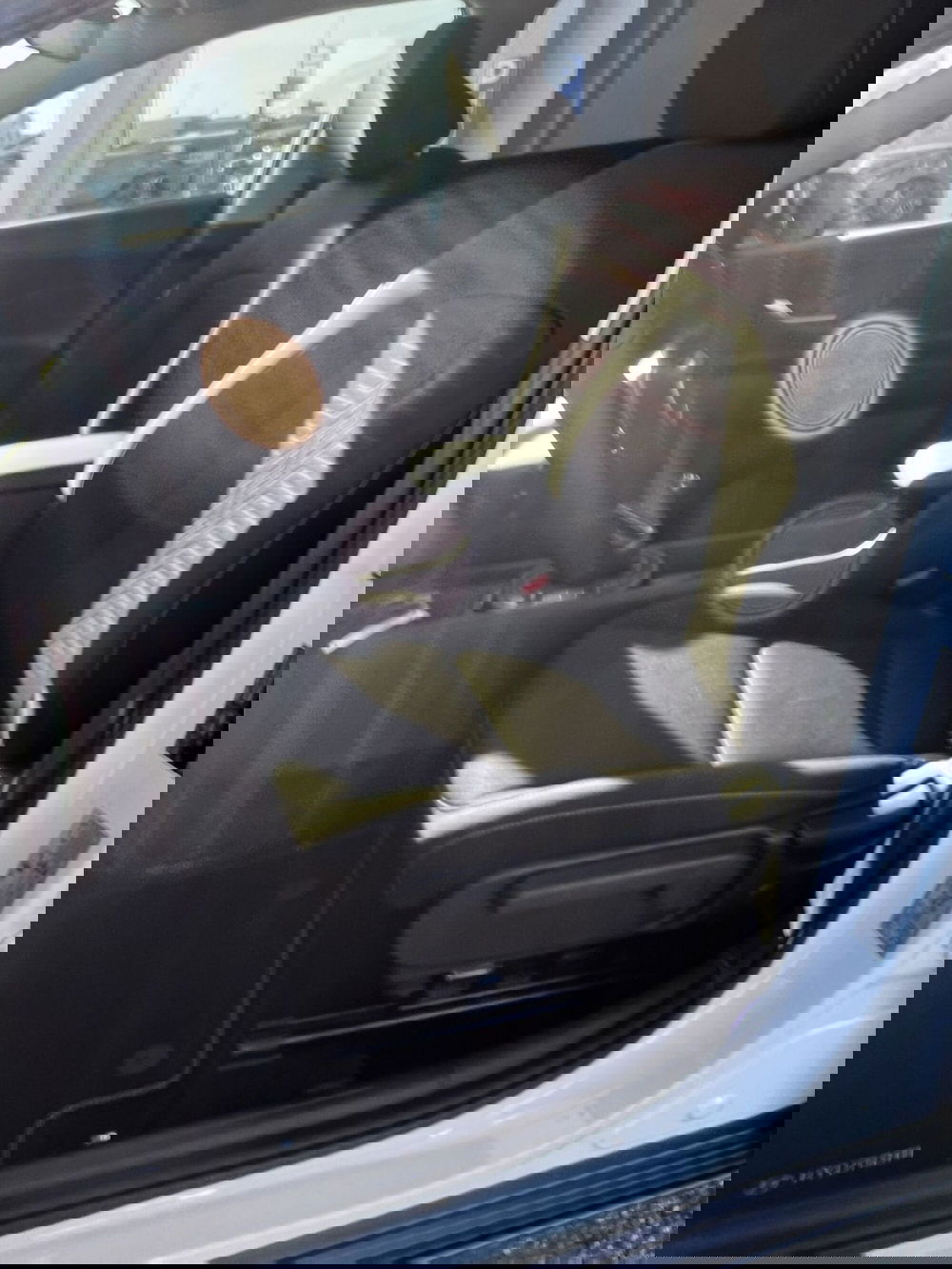 Hyundai Kona nuova a Vercelli (8)