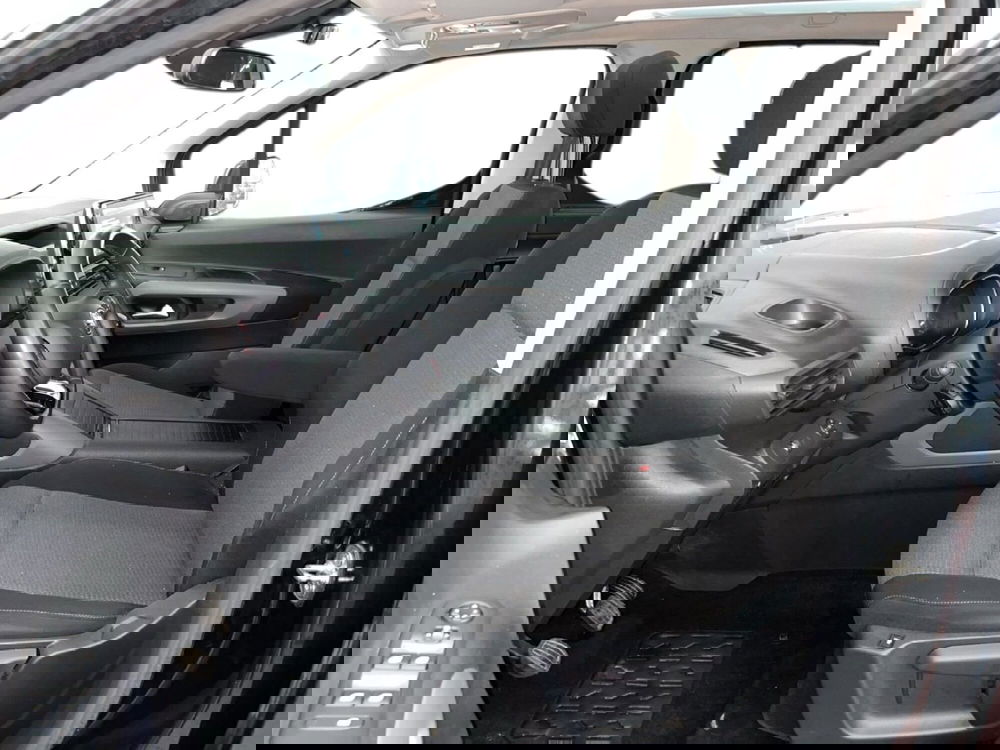 Toyota Proace City Verso usata a Torino (10)