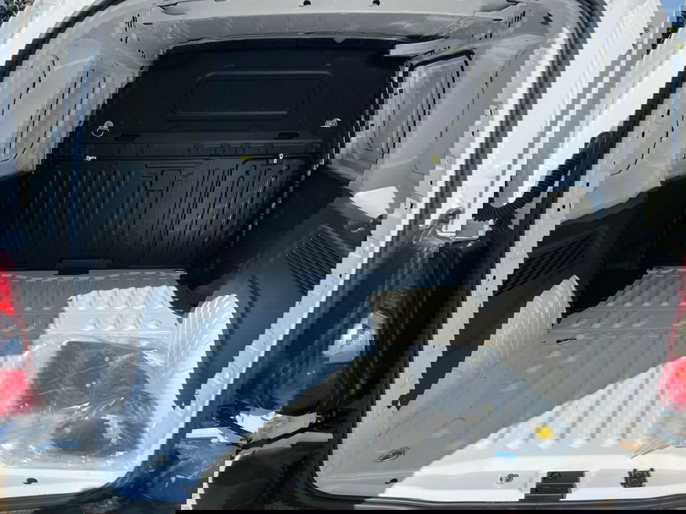 Fiat Doblò nuova a Milano (10)