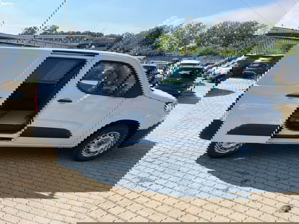 Fiat Doblò nuova a Milano (11)