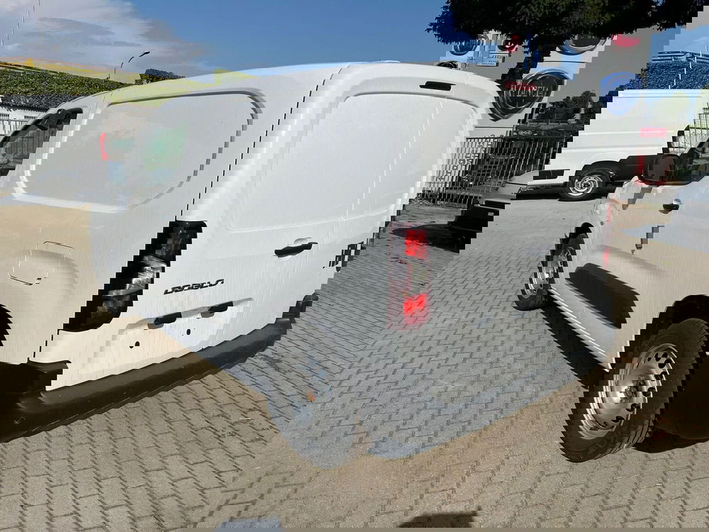 Fiat Doblò nuova a Milano (7)