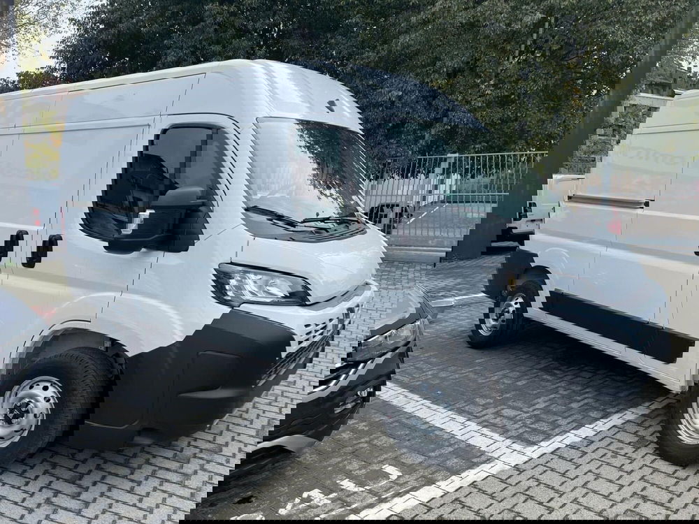 Fiat Ducato Furgone nuova a Milano (4)