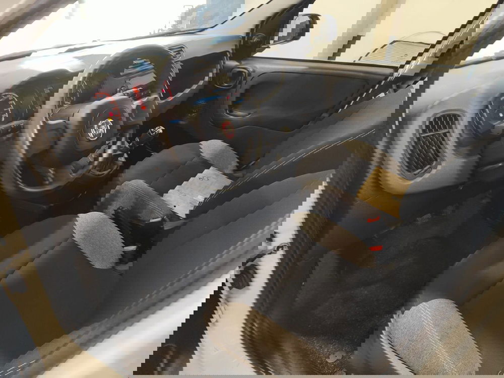 Fiat Panda Cross usata a Milano (10)