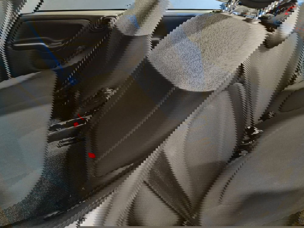 Fiat Panda Cross usata a Milano (13)