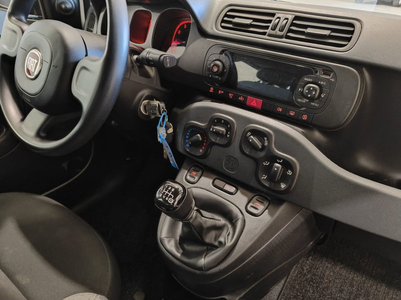 Fiat Panda Cross usata a Milano (14)