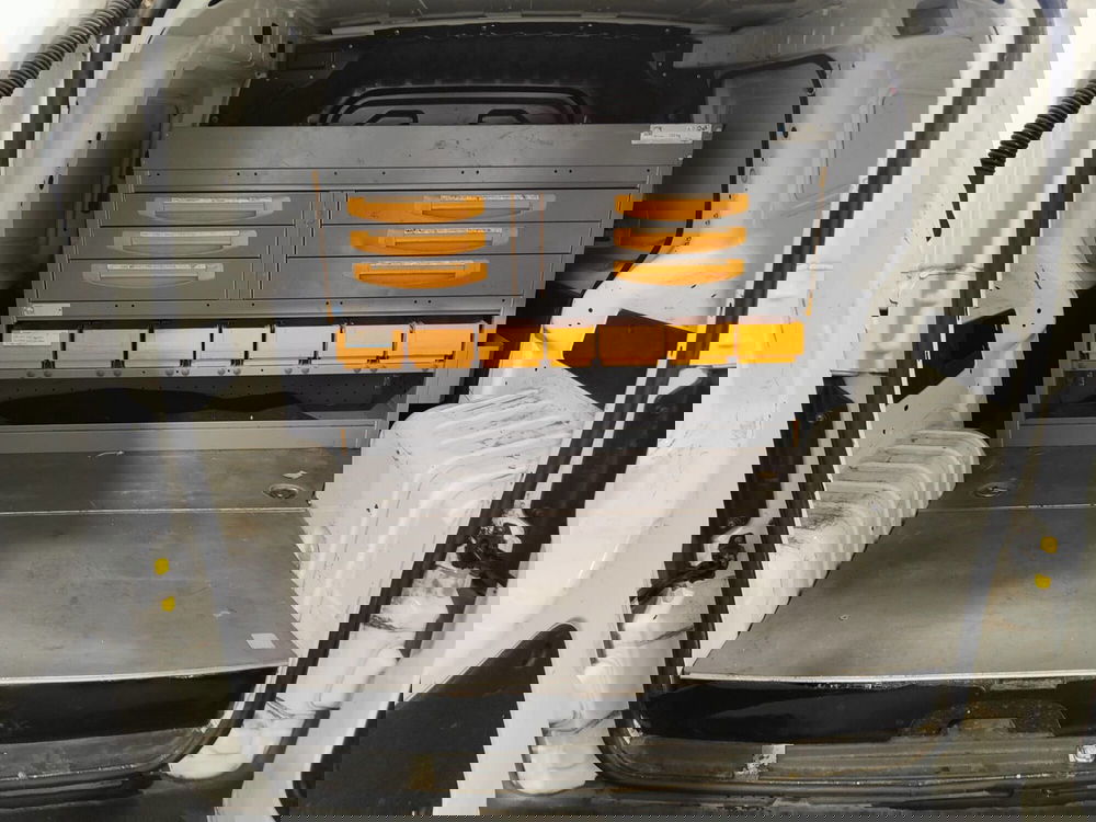 Fiat Fiorino usata a Milano (10)