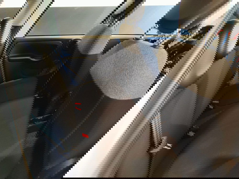 Fiat Panda Cross usata a Milano (11)