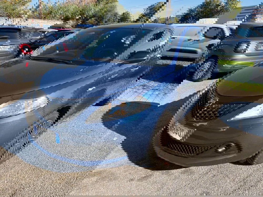 Lancia Ypsilon usata a Milano