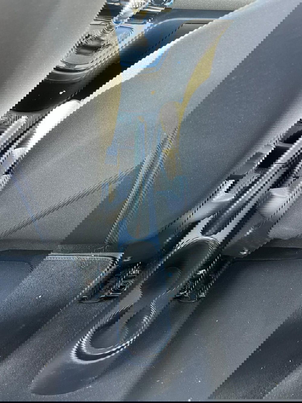 Lancia Ypsilon usata a Milano (19)