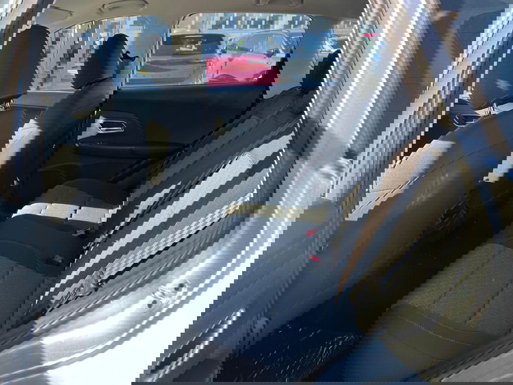 Mg ZS nuova a Milano (14)