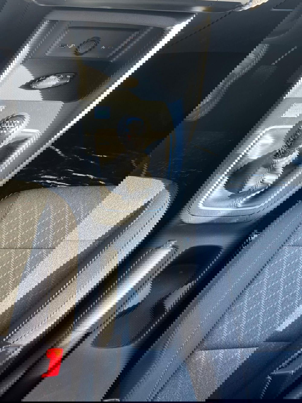 Mg ZS nuova a Milano (18)