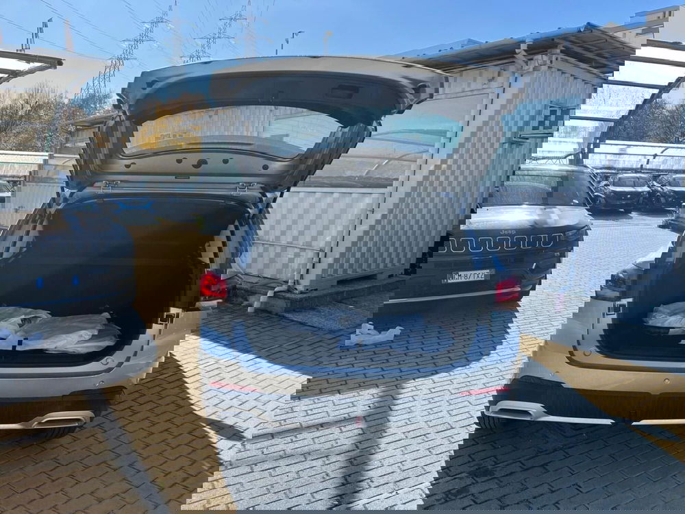 Mg ZS nuova a Milano (9)