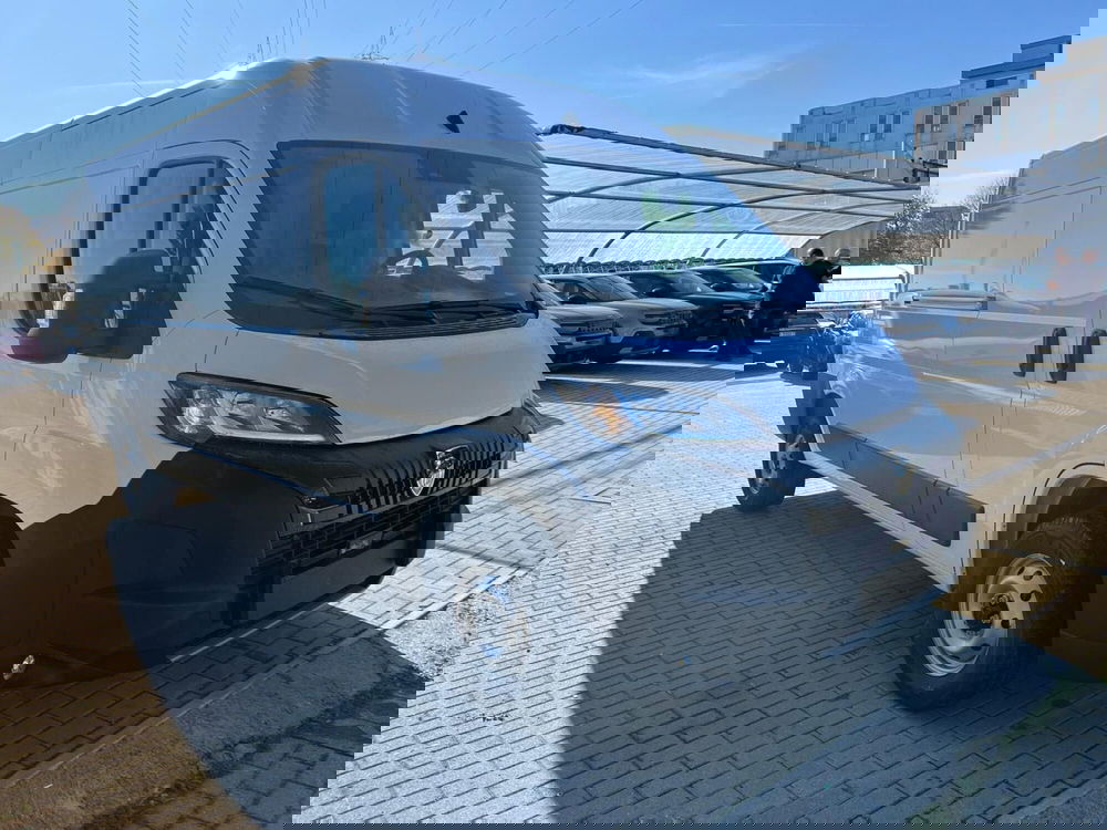 Peugeot Boxer Furgone nuova a Milano (3)