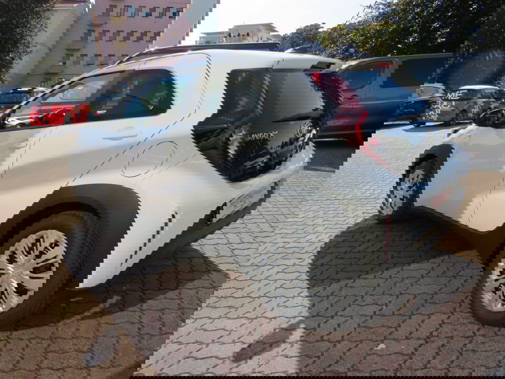 Toyota Aygo X nuova a Monza e Brianza (8)