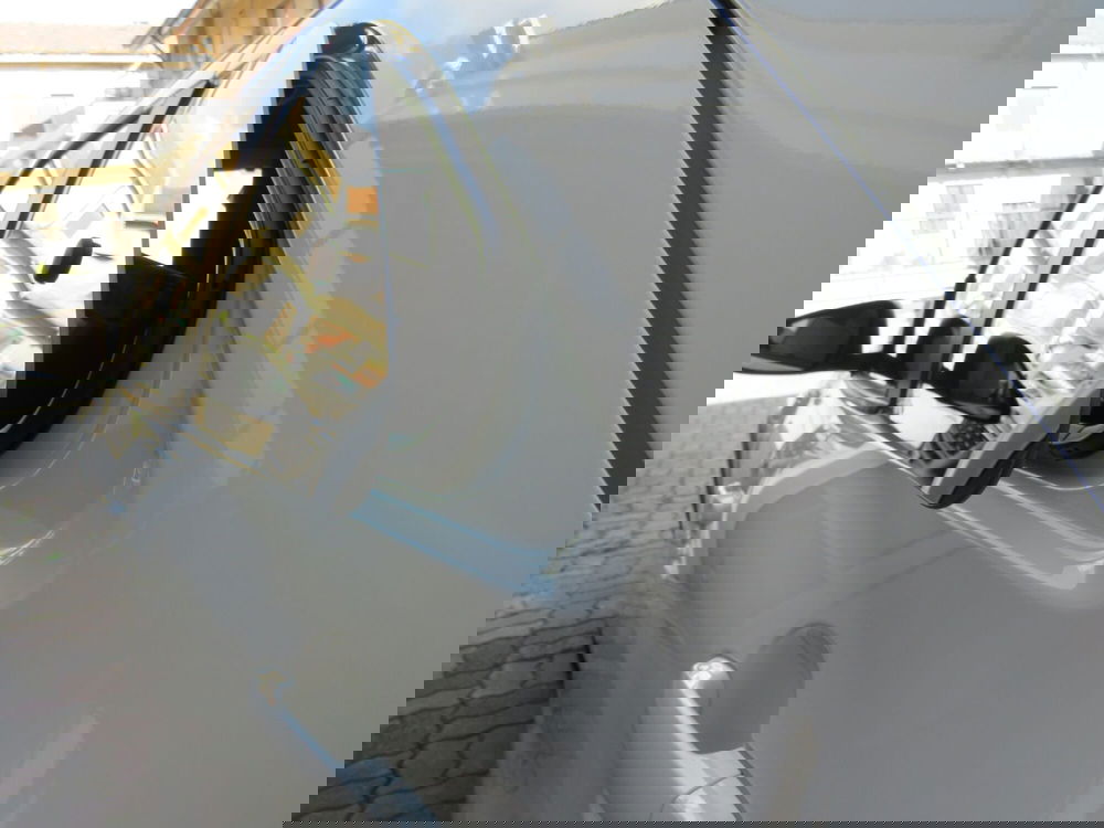 Toyota Aygo X nuova a Monza e Brianza (10)