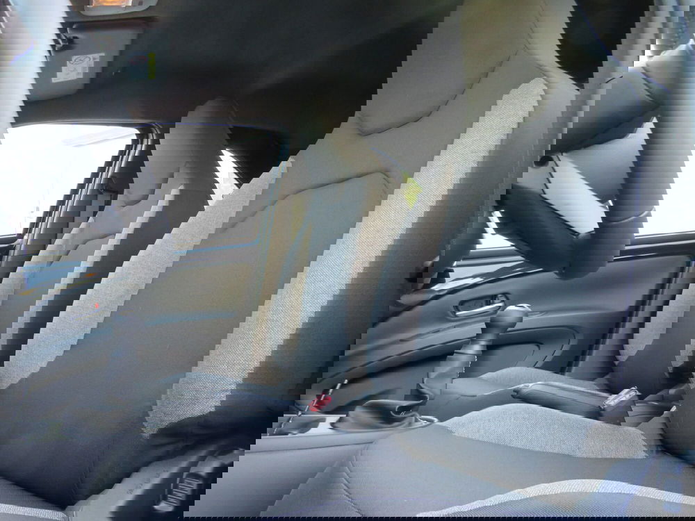 Toyota Aygo X nuova a Monza e Brianza (18)