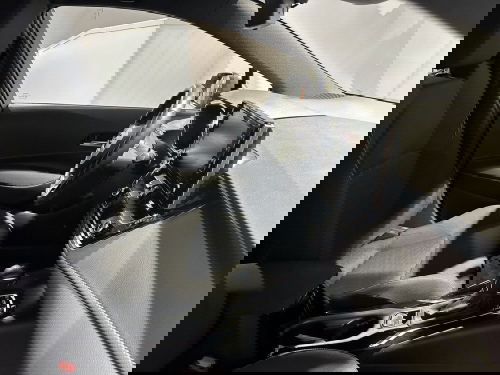 Toyota Corolla Touring Sports usata a Milano (7)