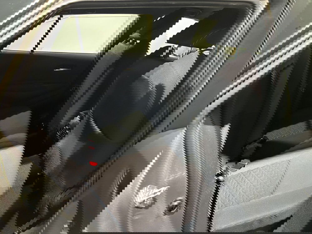 Toyota Corolla Touring Sports usata a Milano (8)