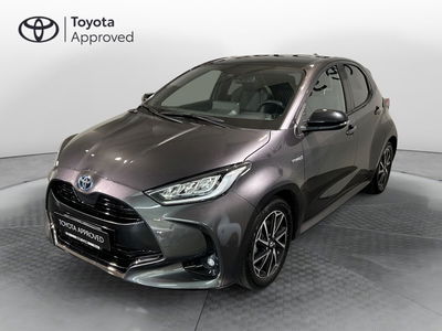 Toyota Yaris 1.5 Hybrid 5 porte Lounge del 2021 usata a Milano