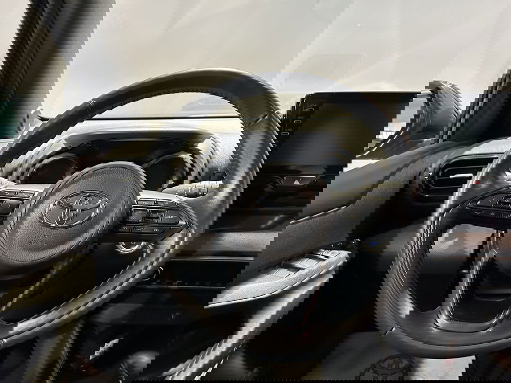 Toyota Yaris usata a Milano (10)