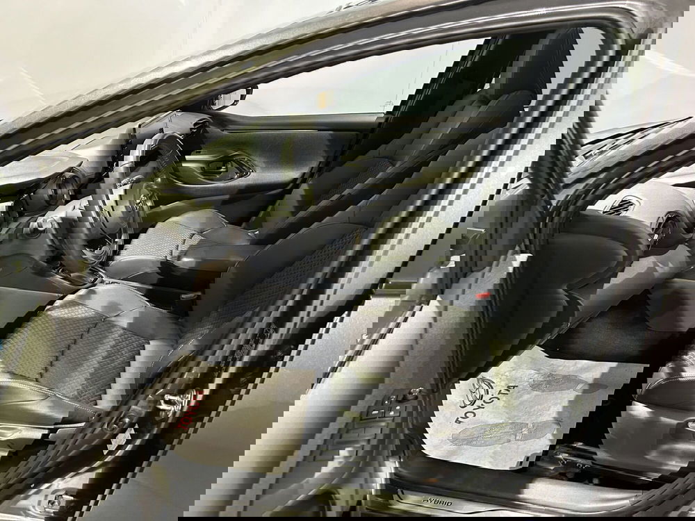 Toyota Yaris usata a Milano (12)