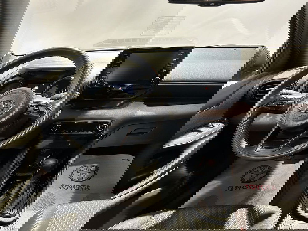 Toyota Yaris usata a Milano (9)