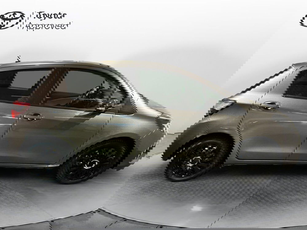 Toyota Yaris usata a Milano (14)