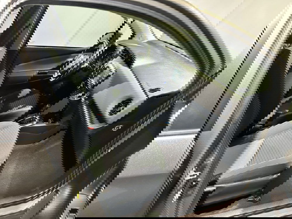 Toyota Yaris usata a Milano (6)