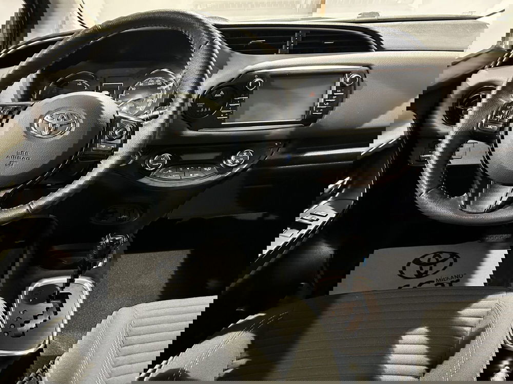 Toyota Yaris usata a Milano (9)