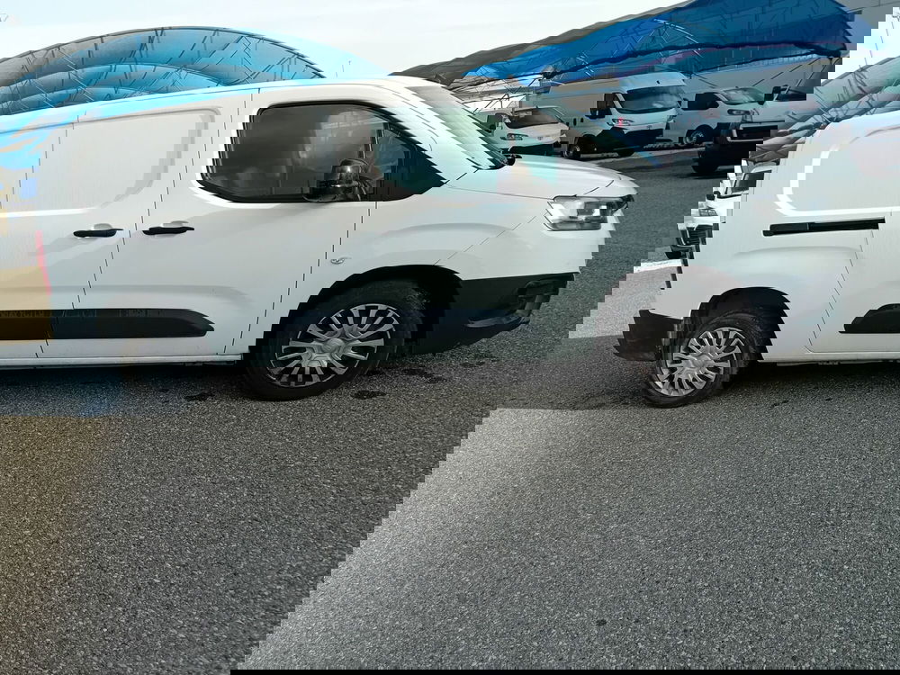 Toyota Proace City usata a Cremona (4)