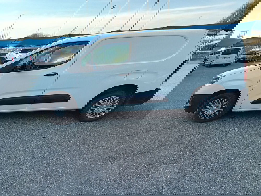 Toyota Proace City usata a Cremona (5)