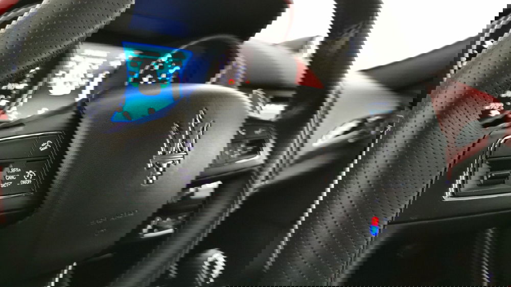 Maserati Levante usata a Chieti (17)