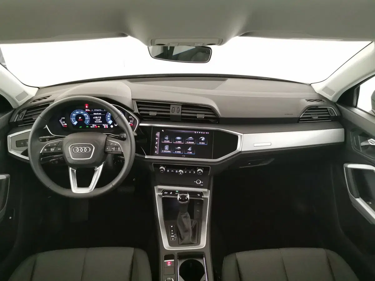 Audi Q3 nuova a Chieti (8)