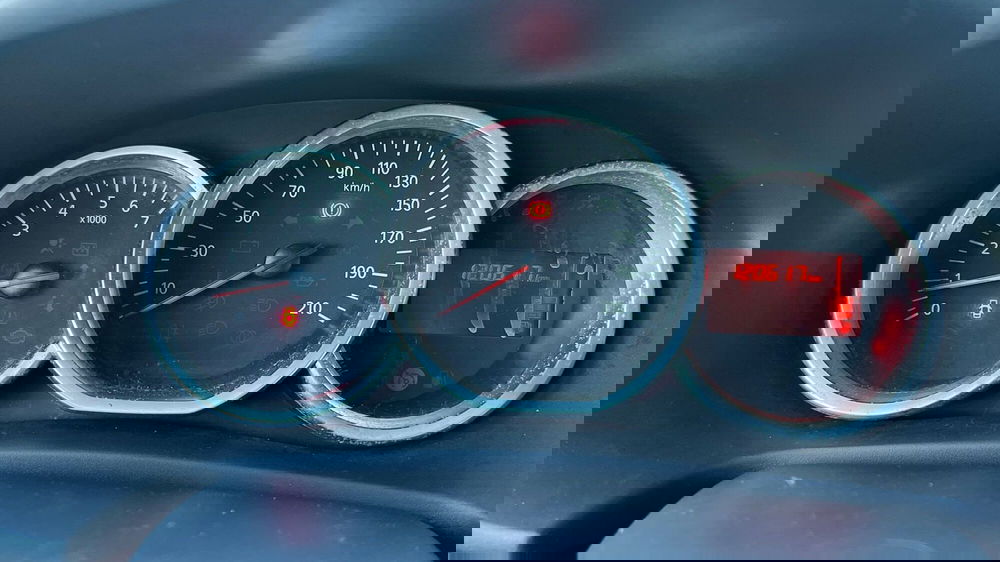 Dacia Sandero usata a Viterbo (7)