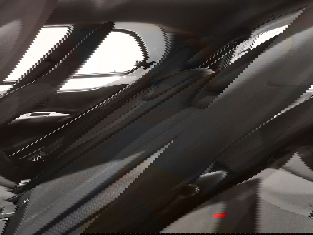 Toyota Aygo X usata a Roma (14)