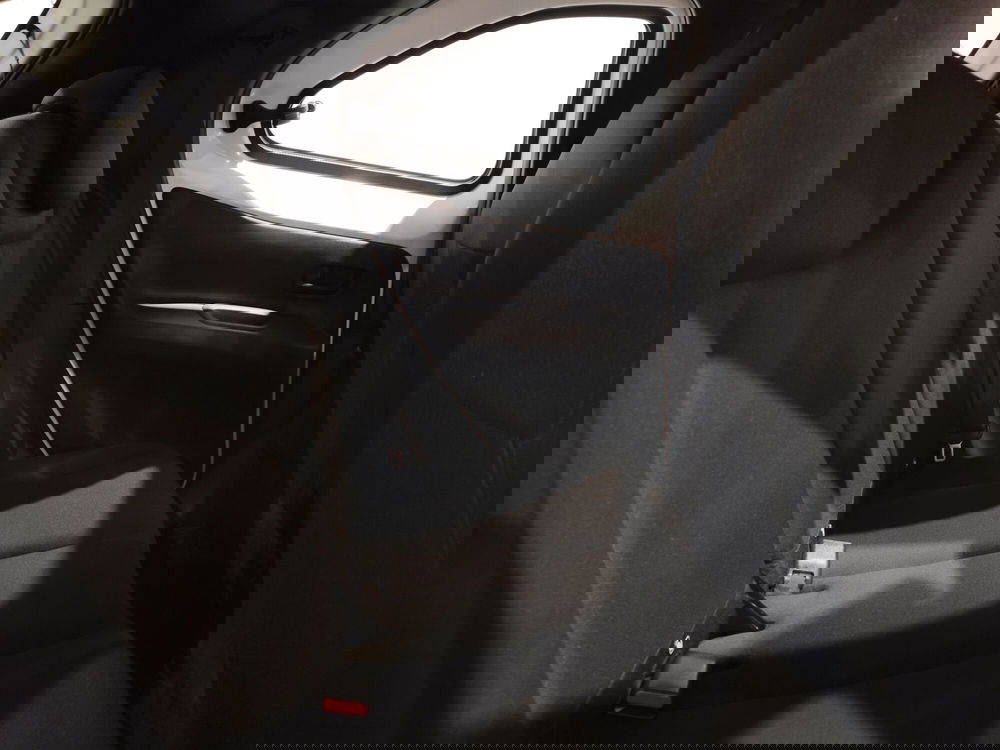 Toyota Aygo X usata a Roma (7)