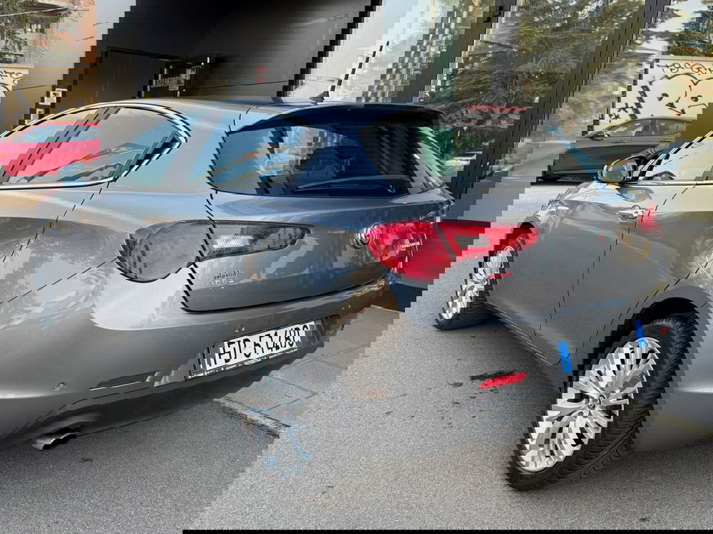 Alfa Romeo Giulietta usata a Reggio Emilia (4)