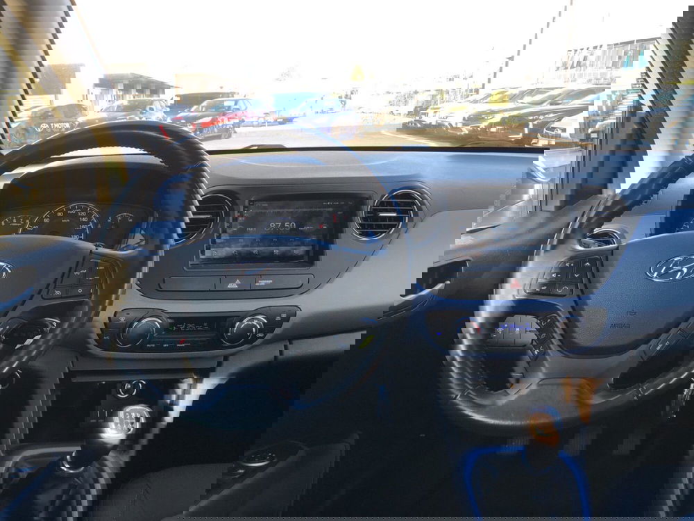 Hyundai i10 usata a Mantova (18)