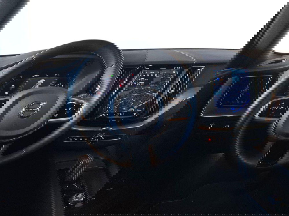 Volvo XC60 usata a Bergamo (11)