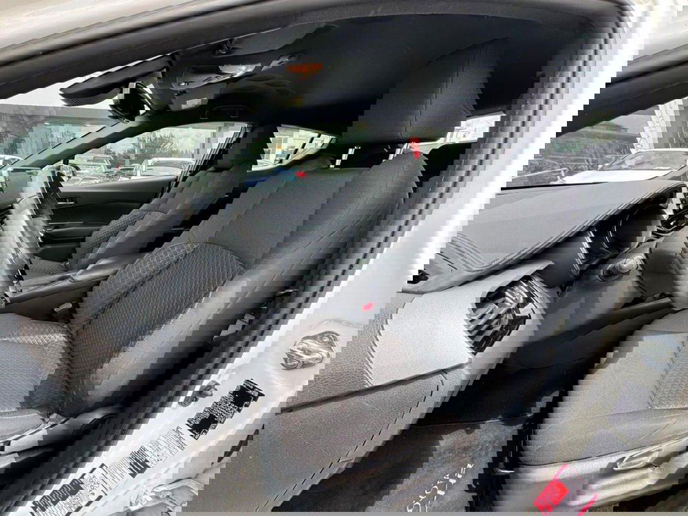 Toyota Toyota C-HR usata a Modena (11)