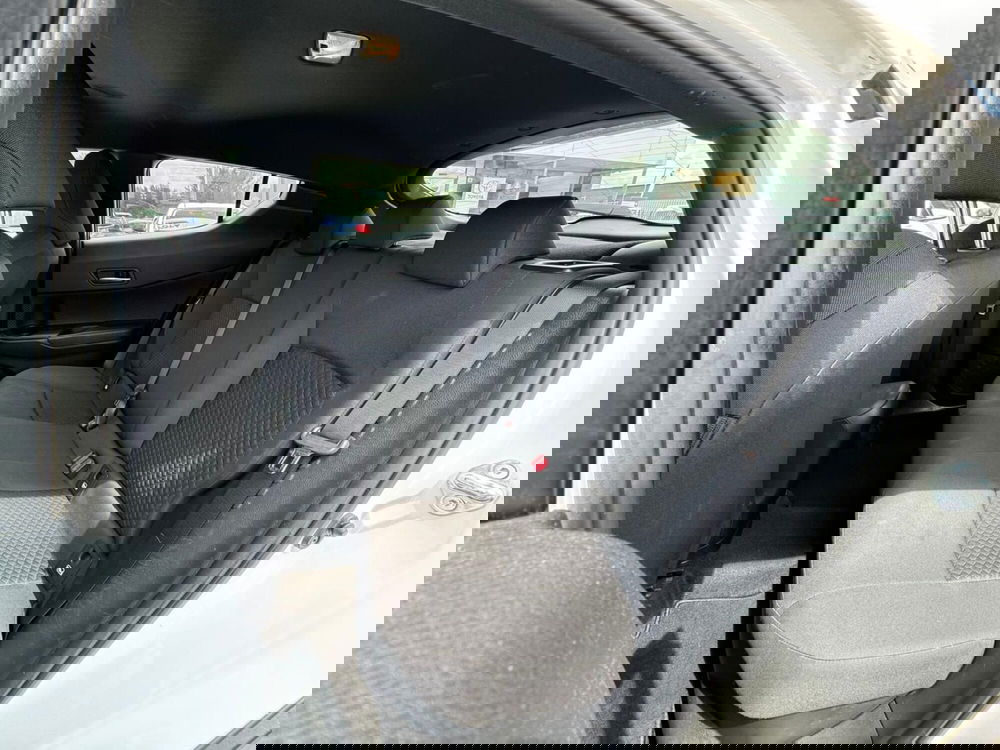 Toyota Toyota C-HR usata a Modena (13)